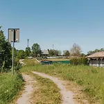 Nyaraló Rajski Nad Jeziorem Radacz