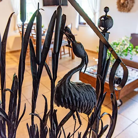 Rajski Nad Jeziorem Radacz 펜션 보르네 술리노보