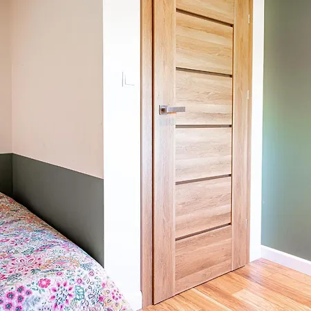 Rajski Nad Jeziorem Radacz 펜션 보르네 술리노보