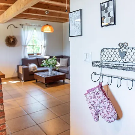 Rajski Nad Jeziorem Radacz * Borne Sulinowo