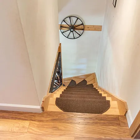 Rajski Nad Jeziorem Radacz 펜션 *