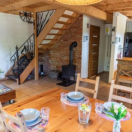 펜션 Rajski Nad Jeziorem Radacz 보르네 술리노보