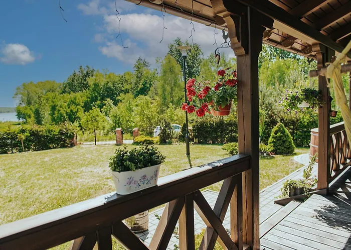 Rajski Nad Jeziorem Radacz * Borne Sulinowo